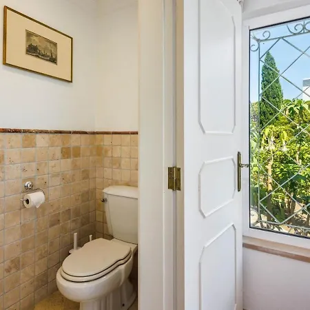 Eagle Villa